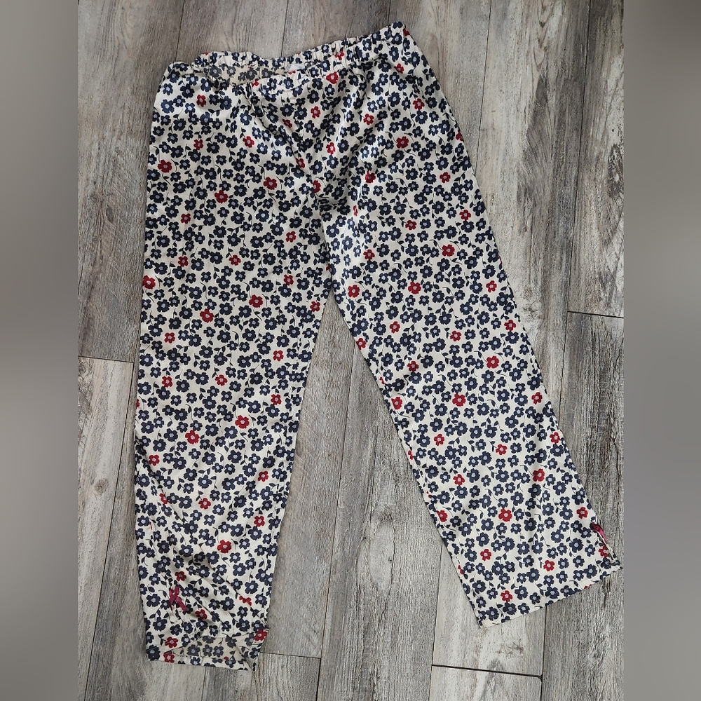 Relativity Navy and White Floral Pants